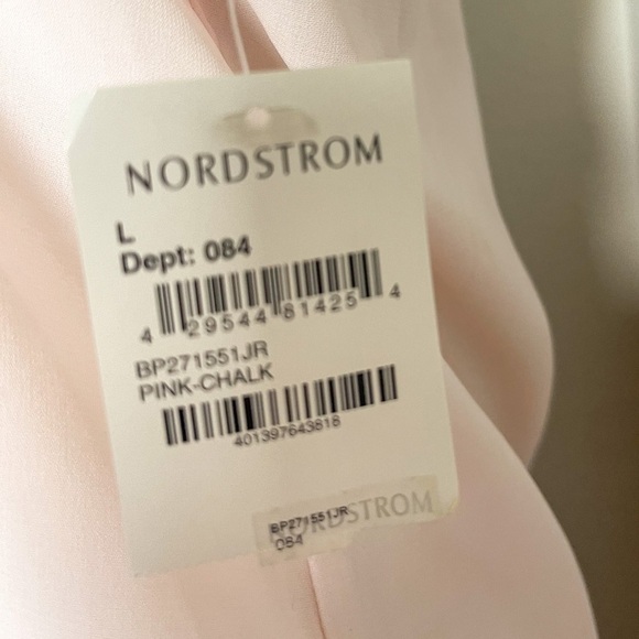 Frenchi NWT Hi-Low Racker Back Blouse, Size L - Picture 4 of 13